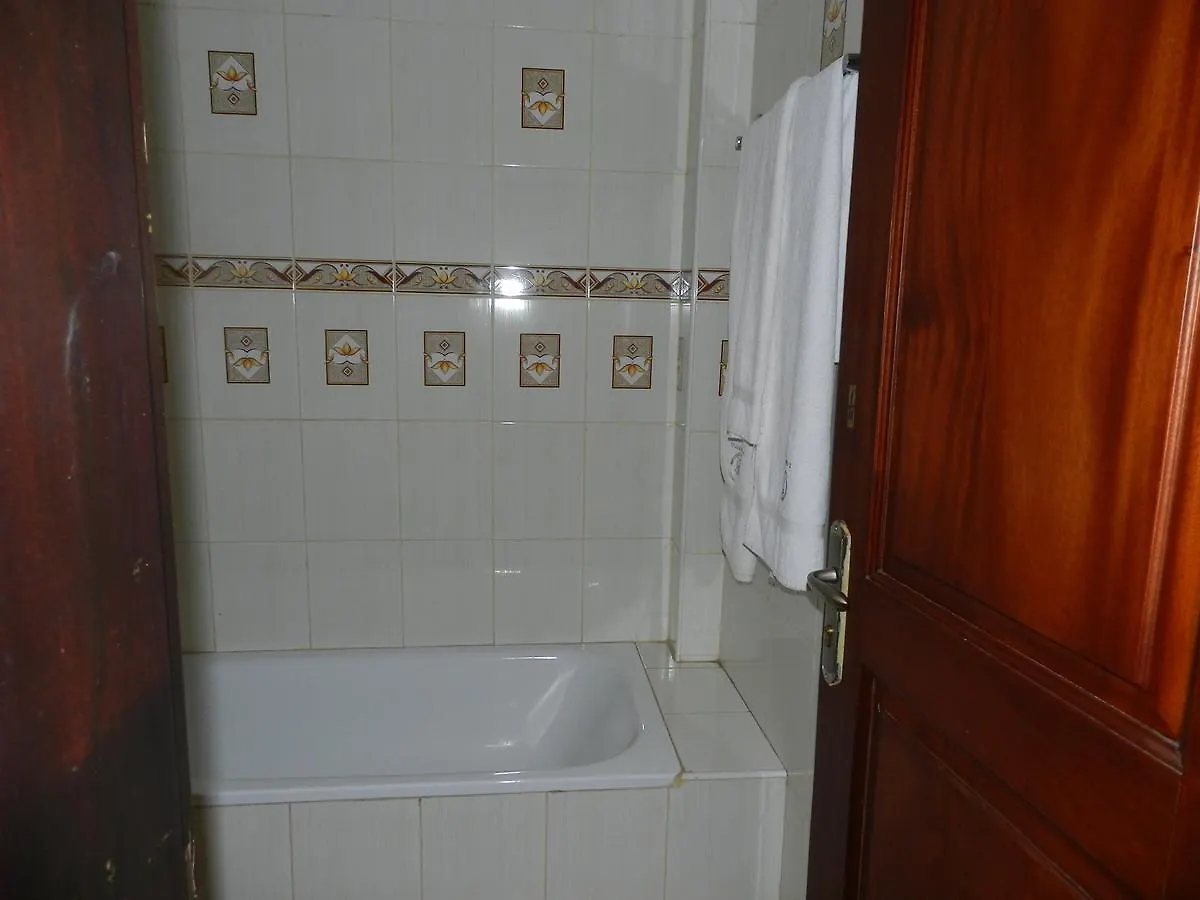 Hotel Jfrigh Makerere