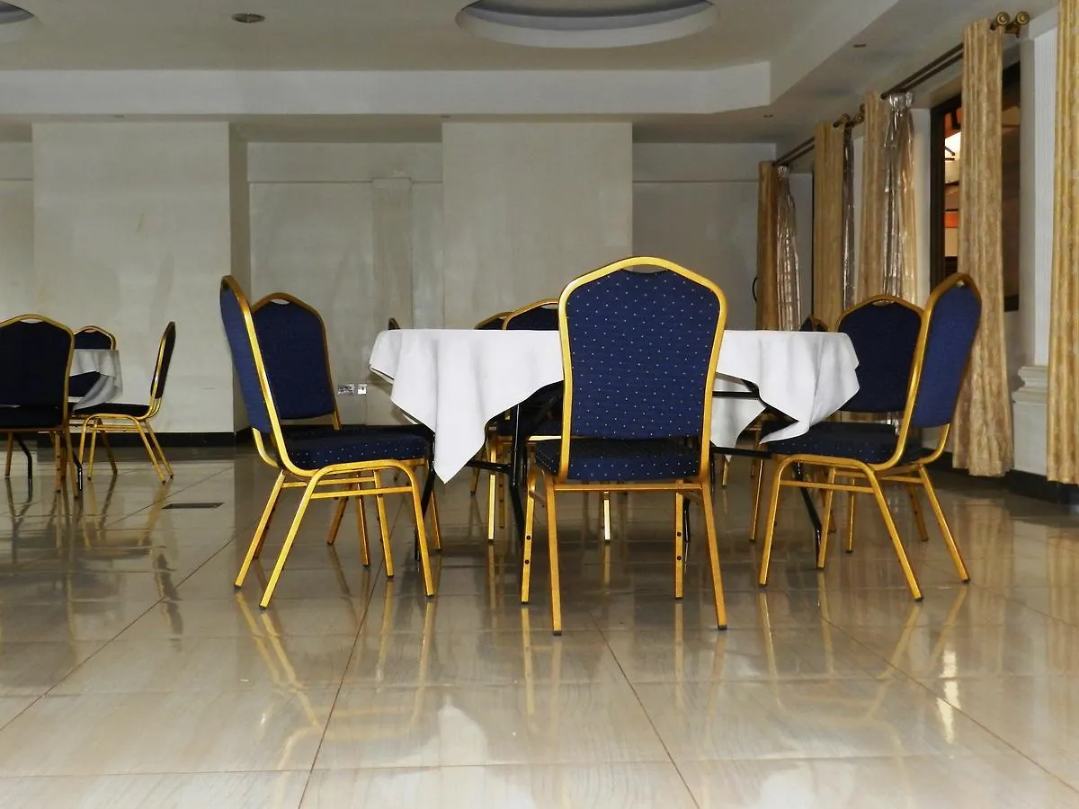 Hotel Jfrigh Makerere 3*,