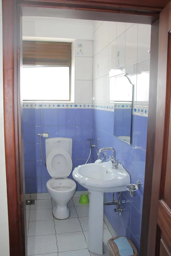 Hotel Jfrigh Makerere 3*,  Uganda